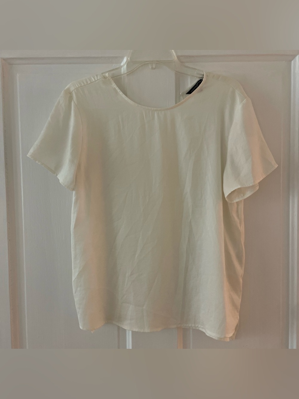 Banana Republic White Keyhole Back Blouse Top Size Small